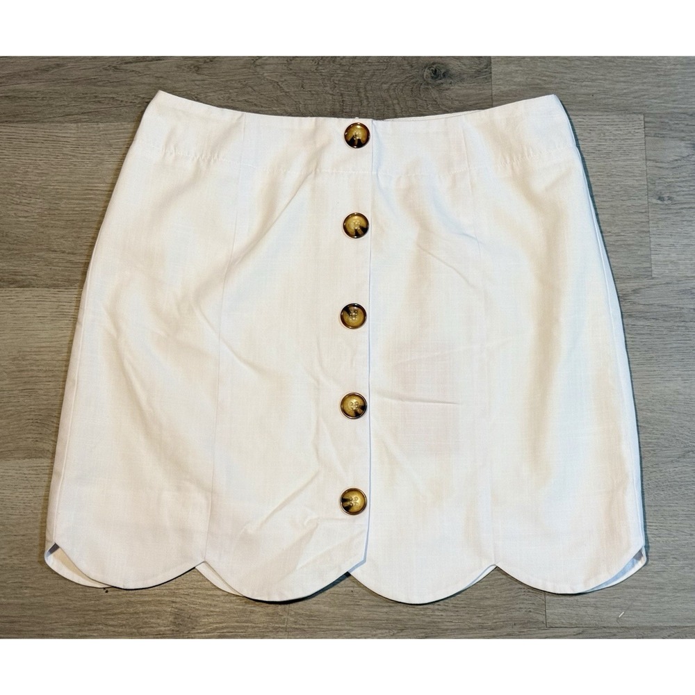 Southern Proper Scalloped Mini Skirt Women's Size 2 White Button Polyester NWT